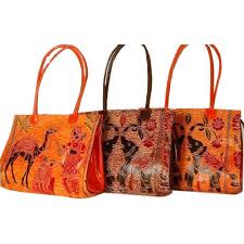 Leather handicrafts 